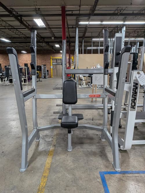 Star Trac Olympic Military Bench – very good benches for sale
