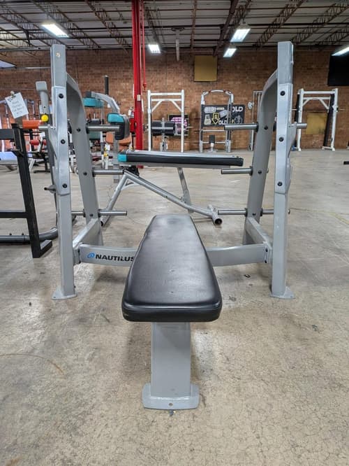 Nautilus Olympic Flat Bench – very good benches for sale